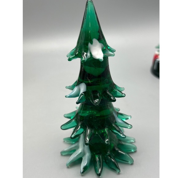 Vtg hand‎ blown art glass Christmas tree figurine green w/red and black presents